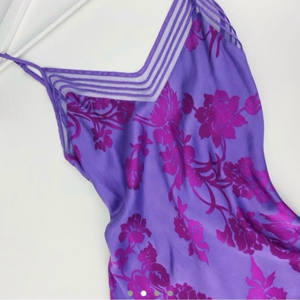 ✖️sold✖️Victoria's Secret Floral Silk Slip Dress - Picture 3 of 4